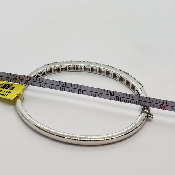 11.15 cts Swarovski Sterling Silver Bangle Bracelet - Picture 11 of 13